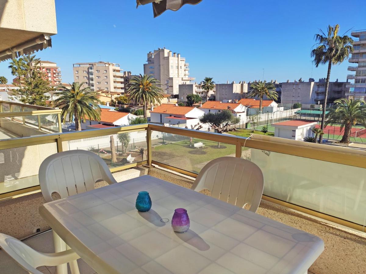 Apartamentos Mediterraneo 3000 เพนิสโคลา ภายนอก รูปภาพ